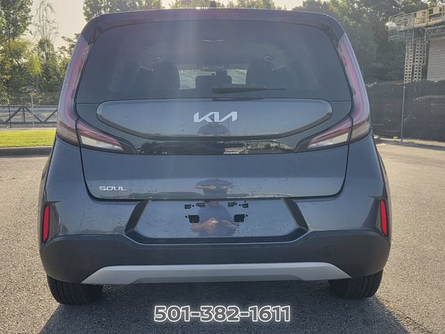Used 2024 Kia Soul LX w/ Option Group 015 FWD image 4