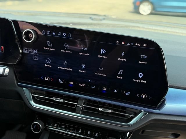 Used 2025 Chevrolet Equinox EV LT FWD image 22