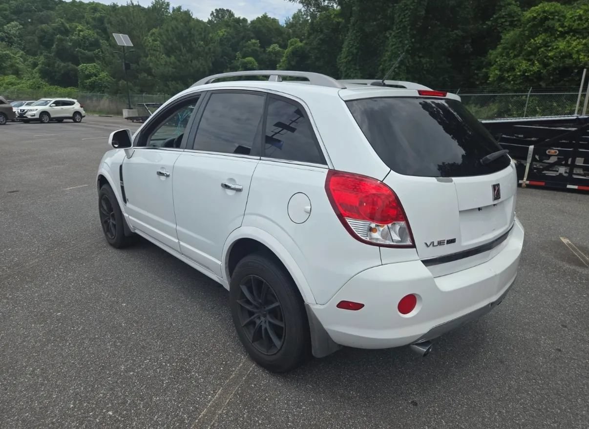 Used 2008 Saturn Vue XR w/ Premium Trim Package FWD image 2