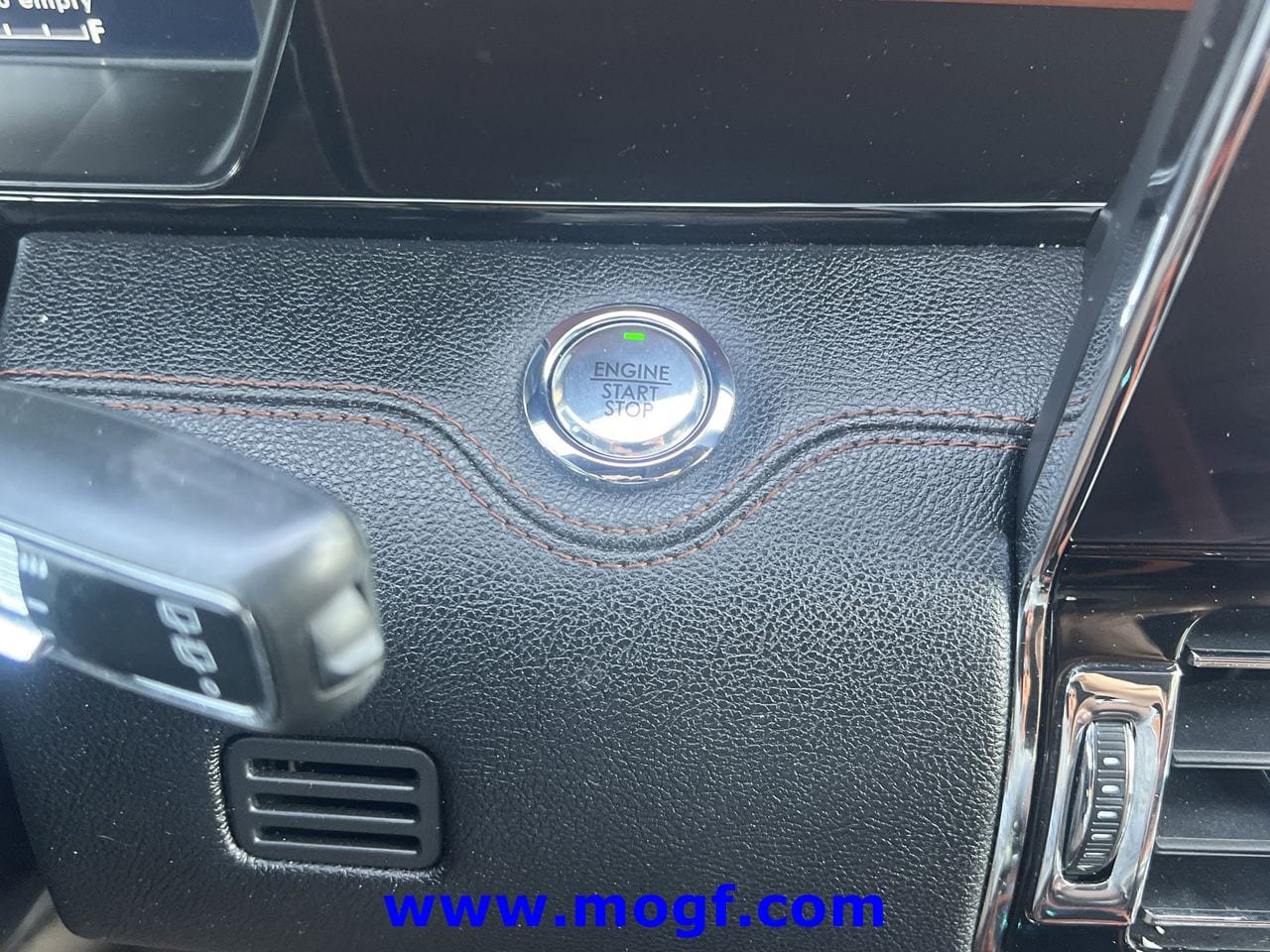 Used 2020 Lincoln Navigator Reserve w/ Luxury Package RWD image 9