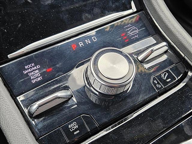 Used 2023 Jeep Grand Cherokee L Summit w/ Advanced Protech Group IV image 15