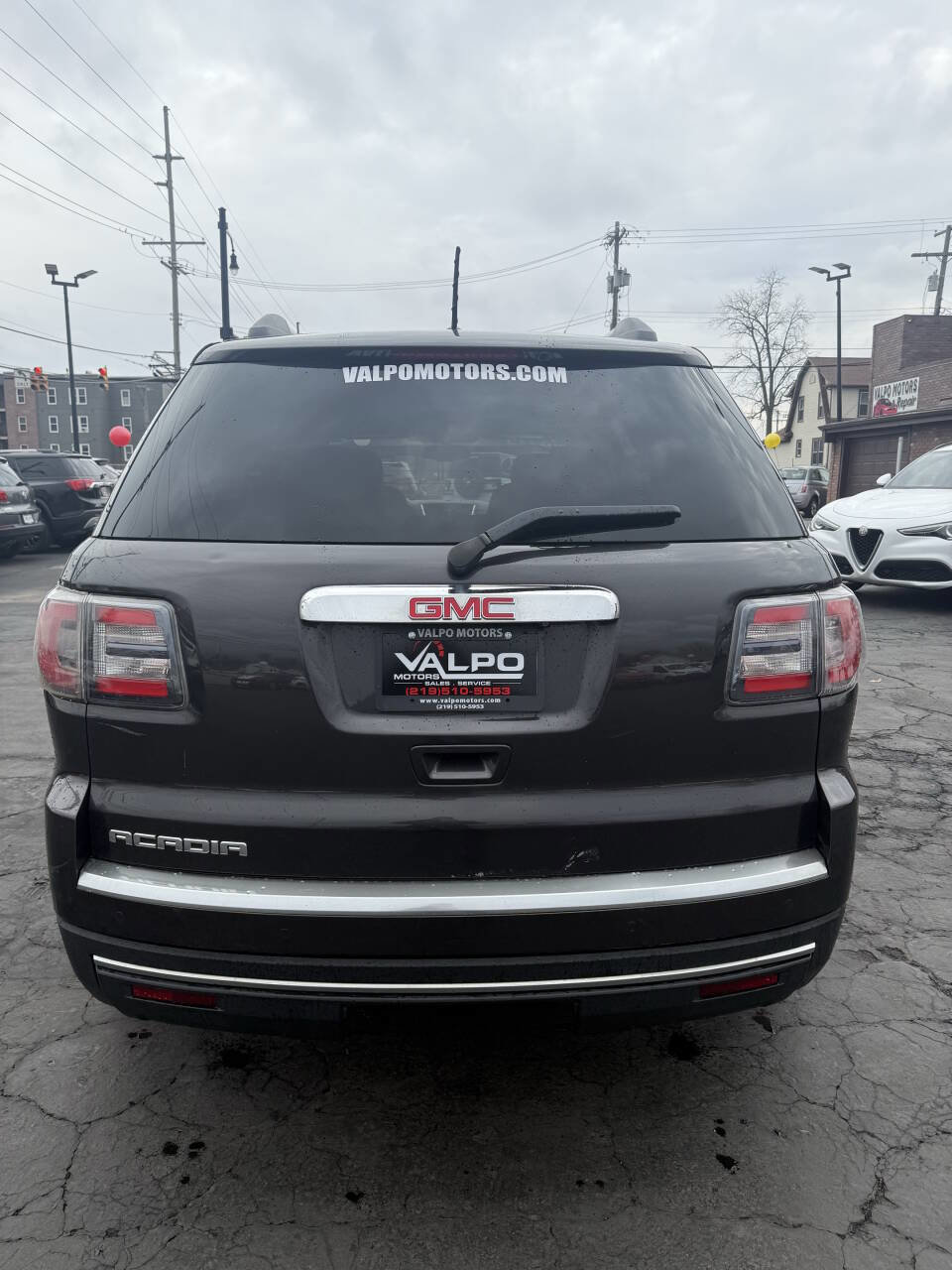Used 2014 GMC Acadia SLE image 6