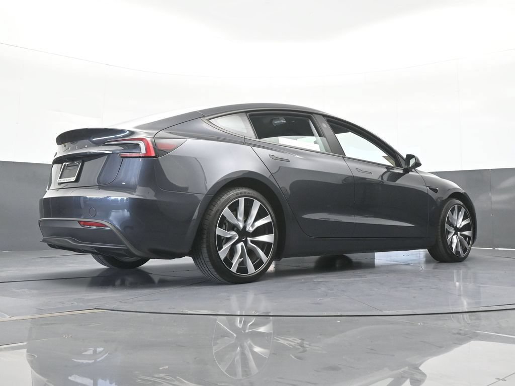 Used 2025 Tesla Model 3 Long Range RWD image 28