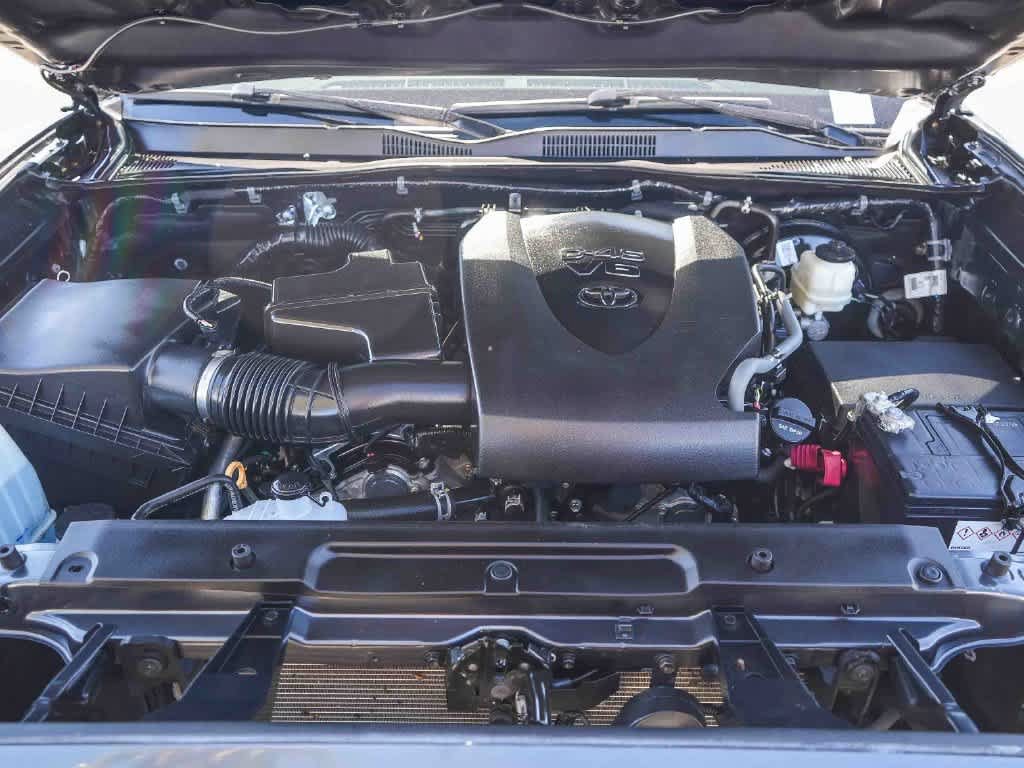 Used 2021 Toyota Tacoma TRD Sport w/ Advanced Technology Package AWD/4WD image 26