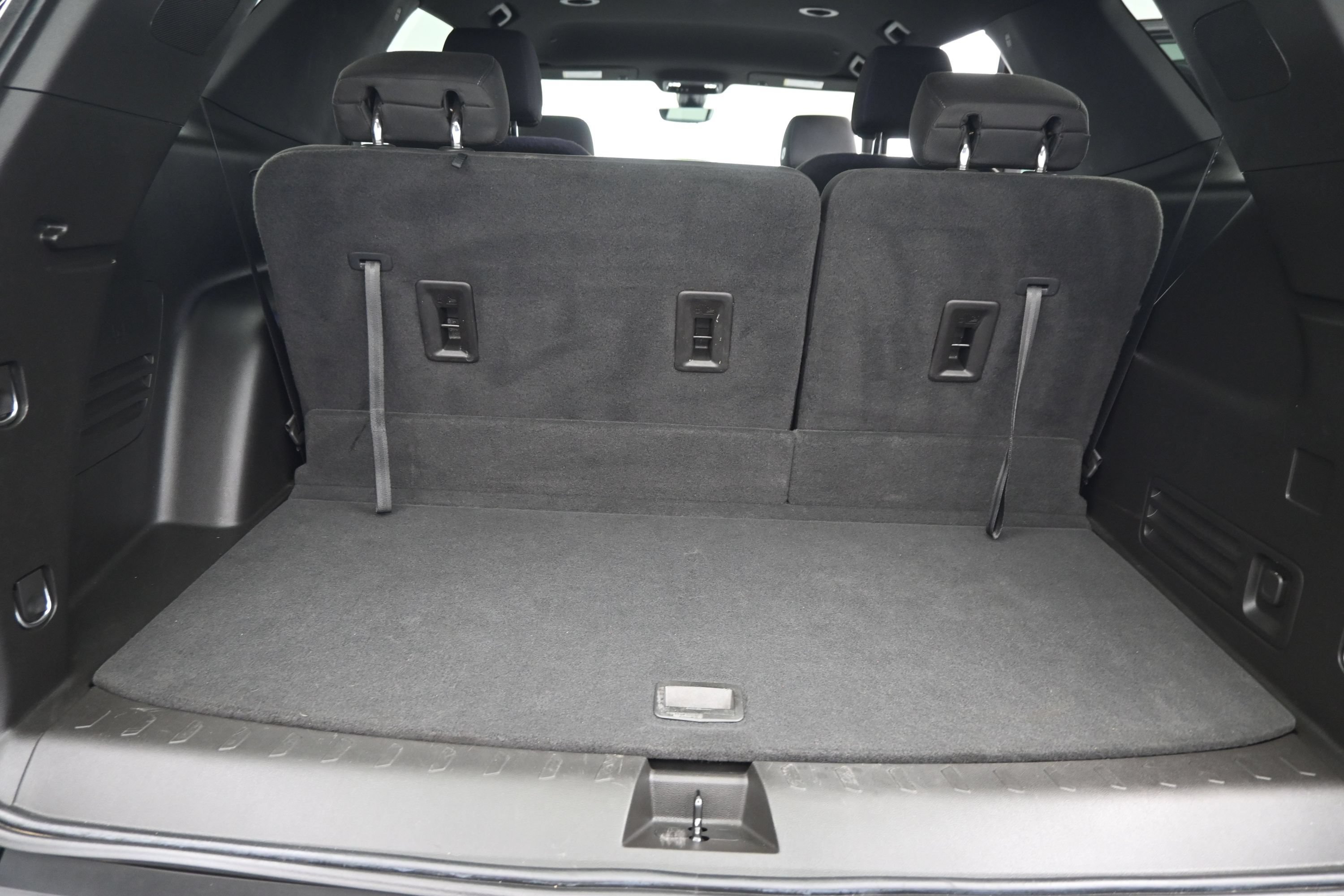 Used 2023 Chevrolet Traverse LT FWD image 15