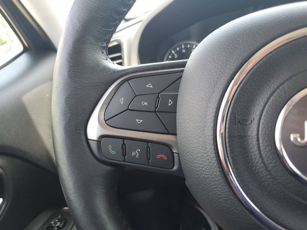 Certified 2022 Jeep Renegade Limited AWD/4WD image 23