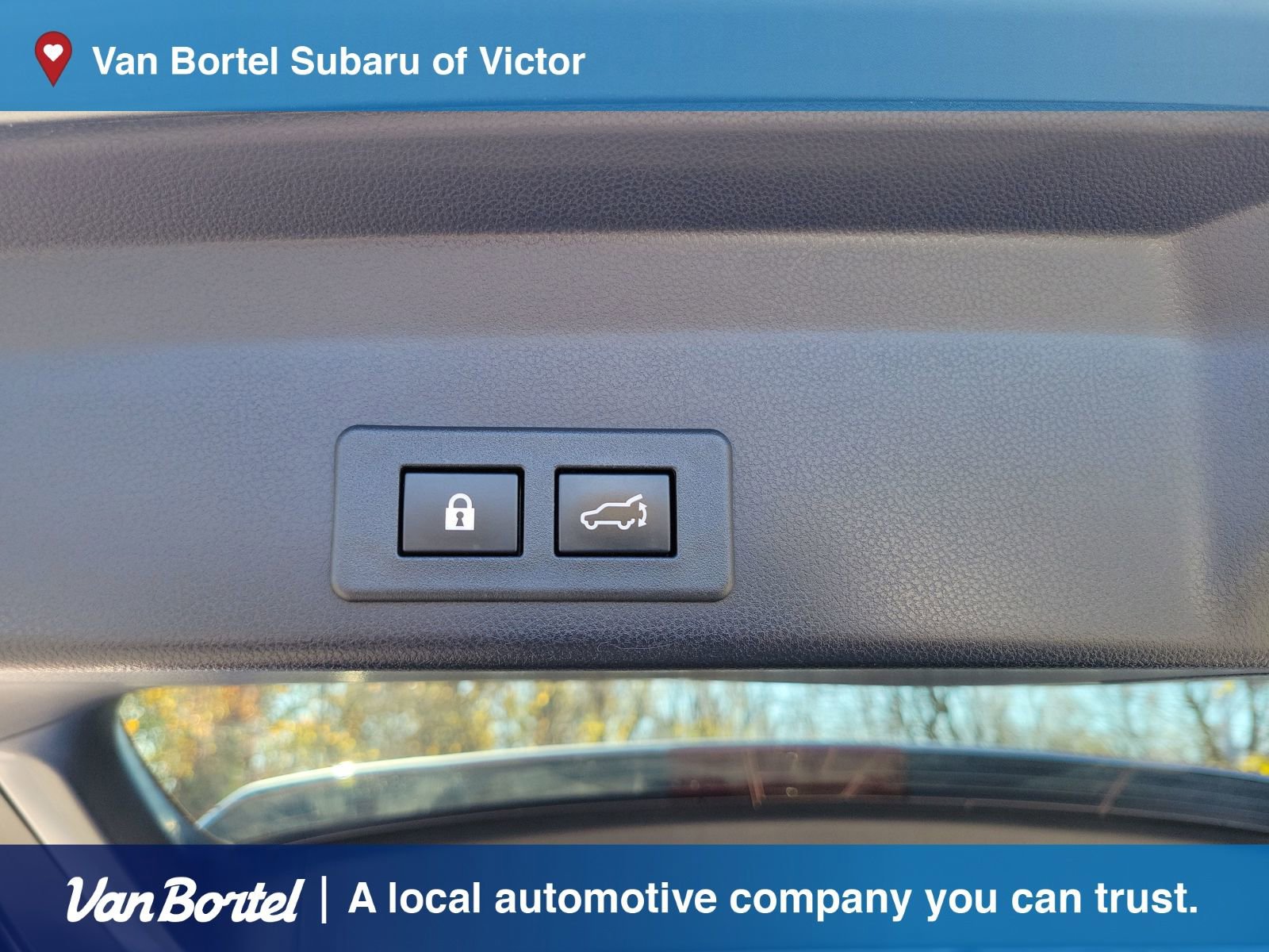 Used 2022 Subaru Ascent Limited image 25