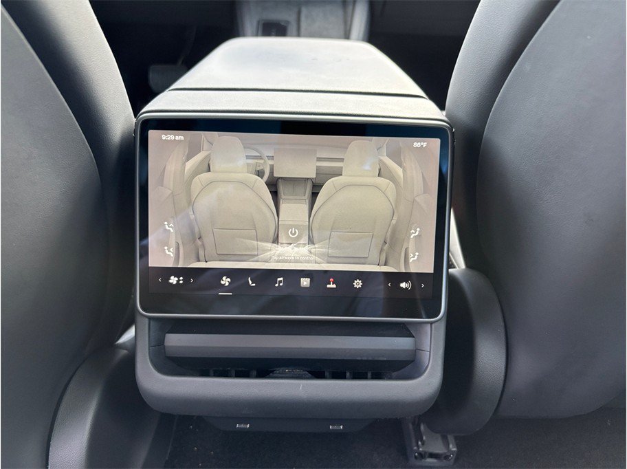 Used 2024 Tesla Model 3 Standard Range RWD image 36