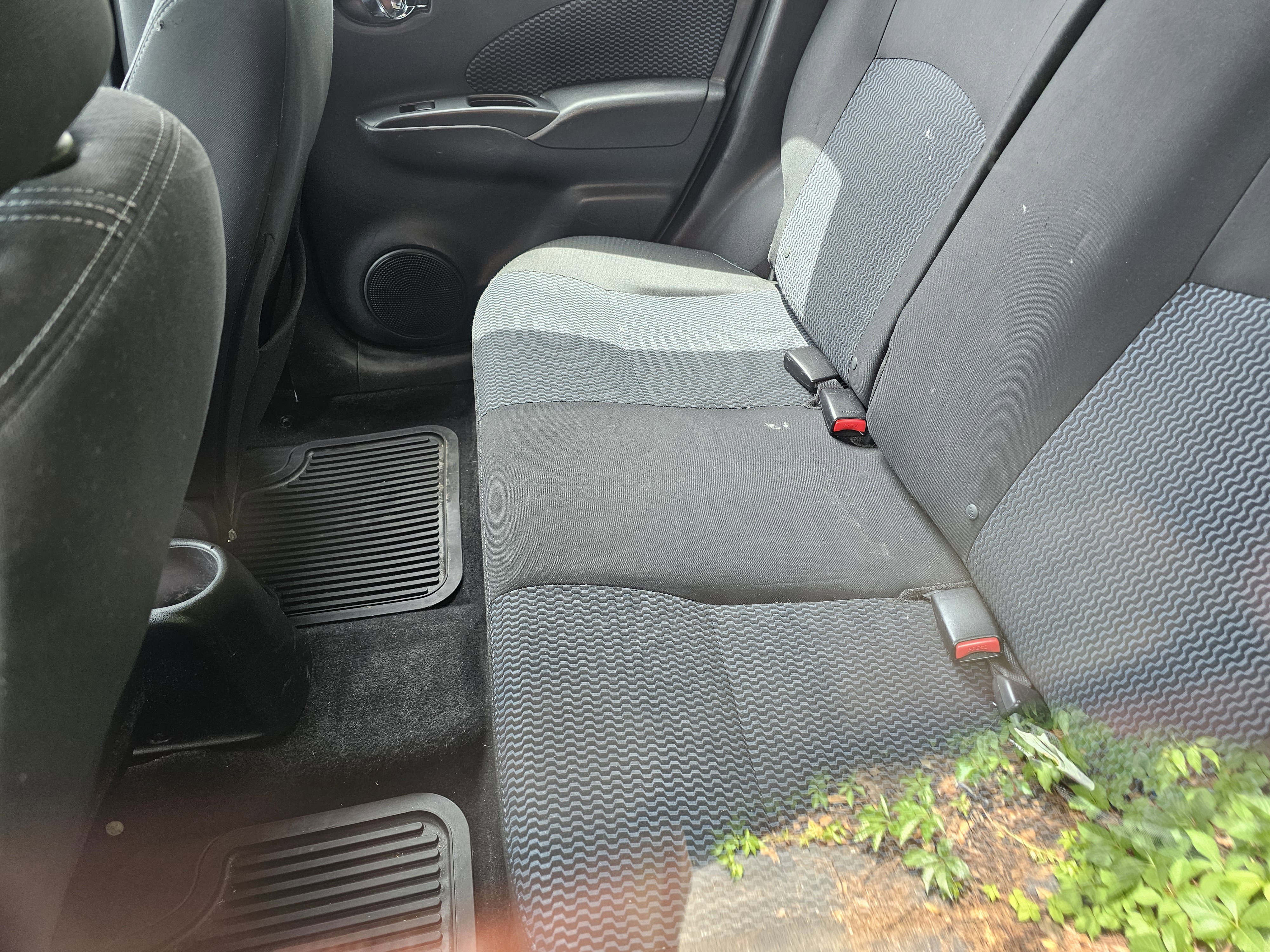 Used 2019 Nissan Versa Note SV FWD image 13