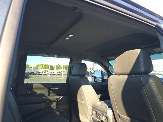 Used 2020 Chevrolet Silverado 2500 LTZ AWD/4WD image 13