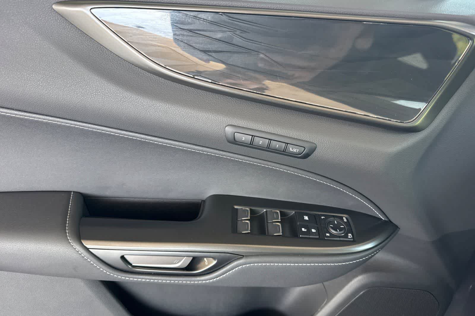 Used 2024 Lexus NX 350h AWD w/ Vision Package image 13