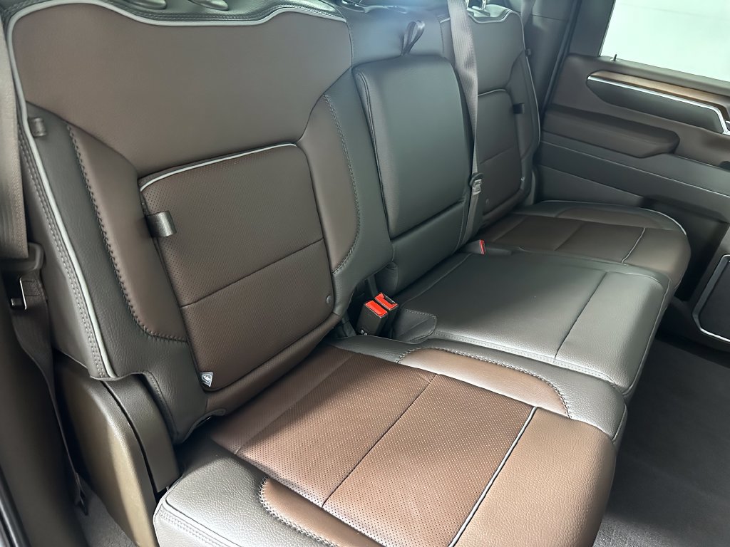 Used 2026 GMC Sierra 2500 Denali w/ Denali Reserve Package AWD/4WD image 30