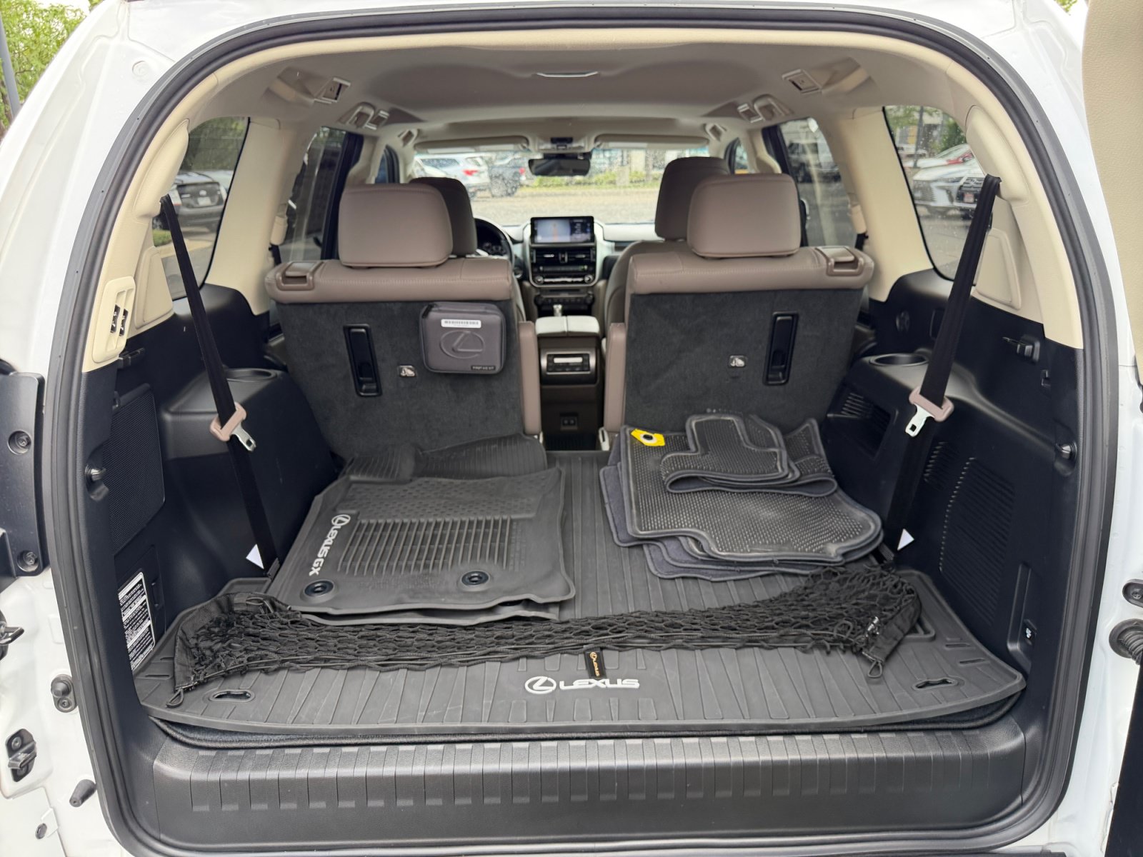 Certified 2023 Lexus GX 460 Premium w/ Accessory Package AWD/4WD image 32