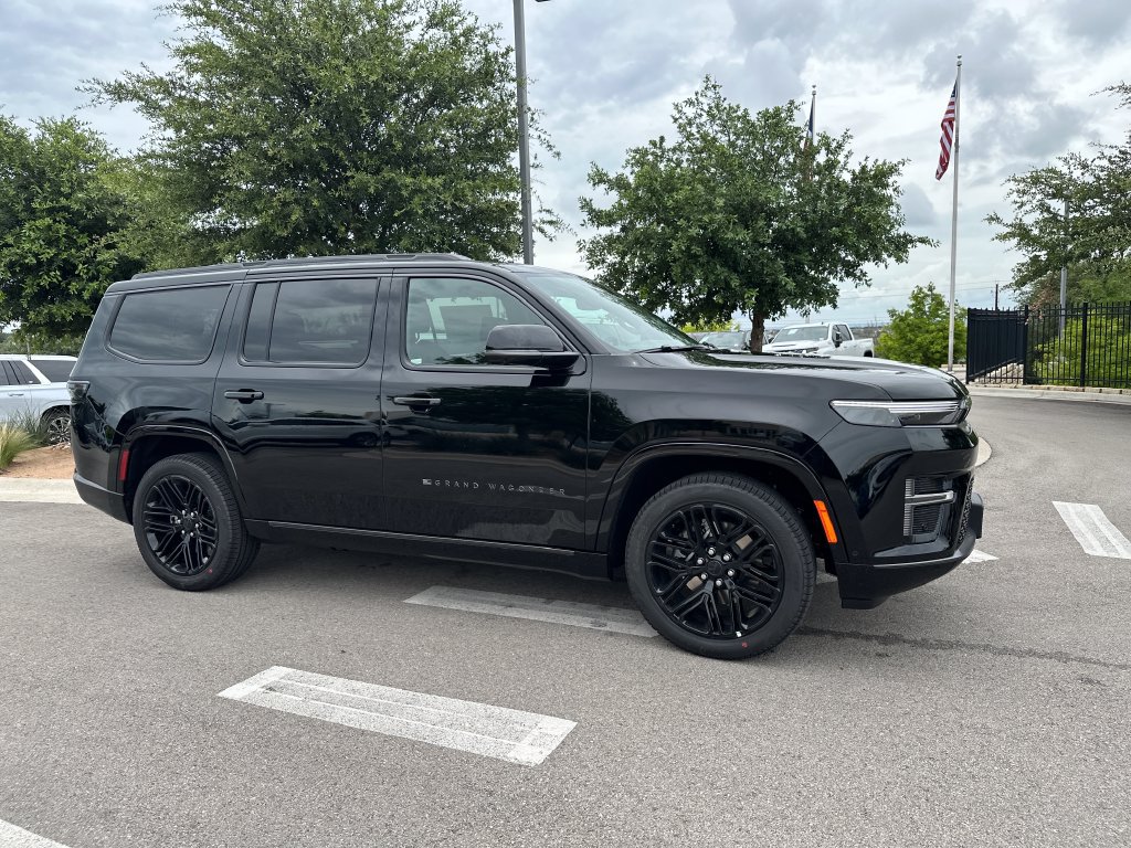 New 2026 Jeep Grand Wagoneer Limited AWD/4WD image 12