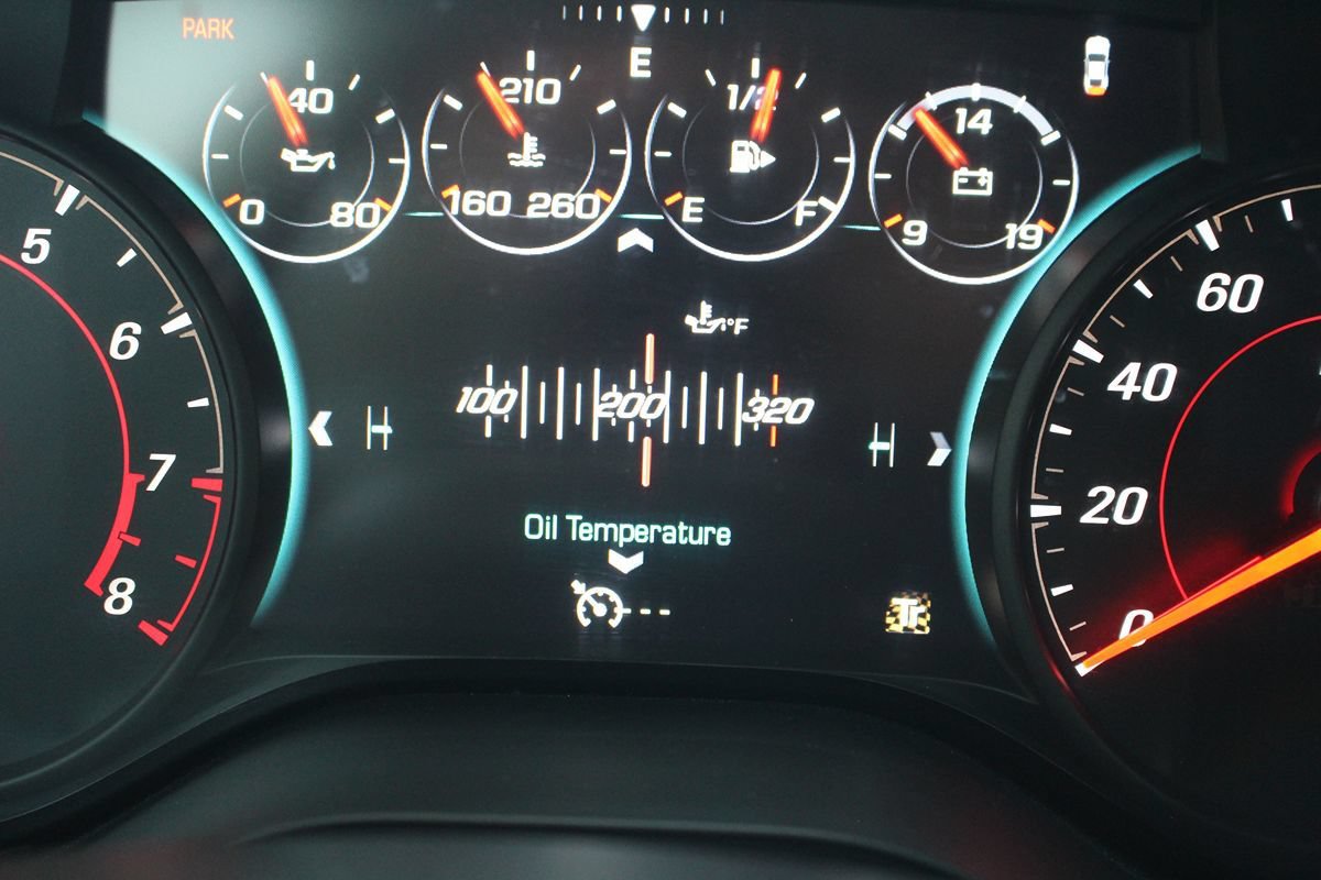 Used 2017 Chevrolet Camaro LT RWD image 24