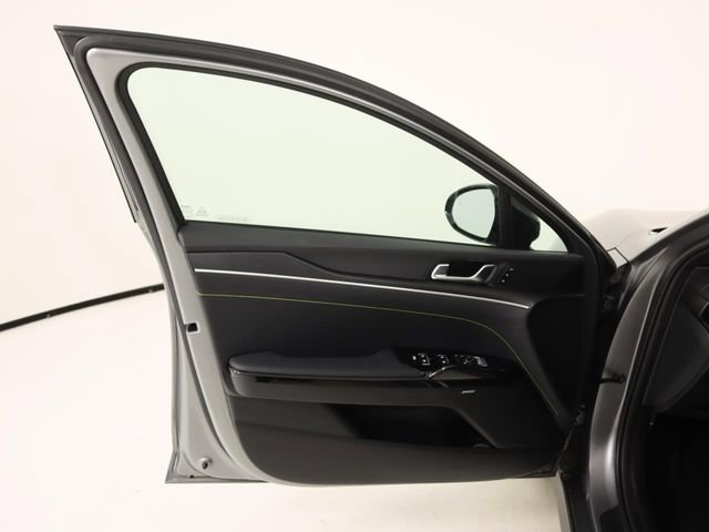 Used 2025 Kia K5 GT w/ GT1 Package image 10