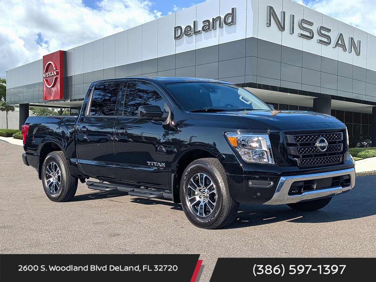 Used 2023 Nissan Titan SV w/ SV Convenience Package