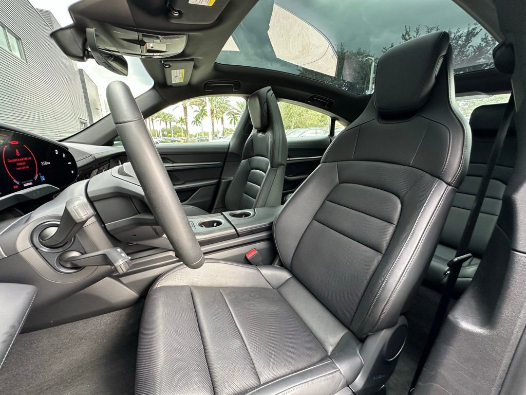 Used 2025 Porsche Taycan 4S image 5