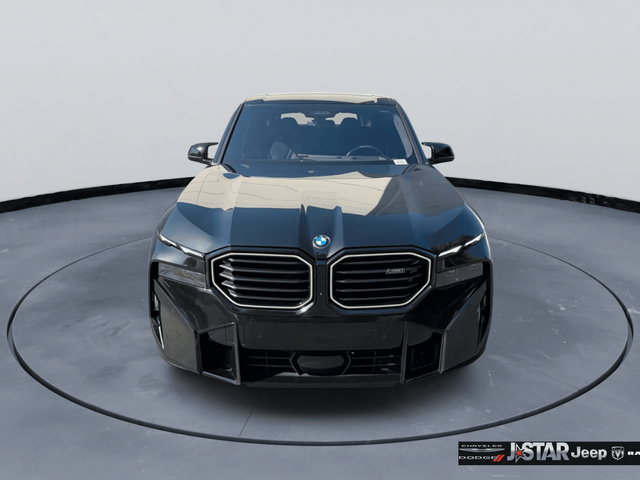 Used 2023 BMW XM AWD/4WD image 2