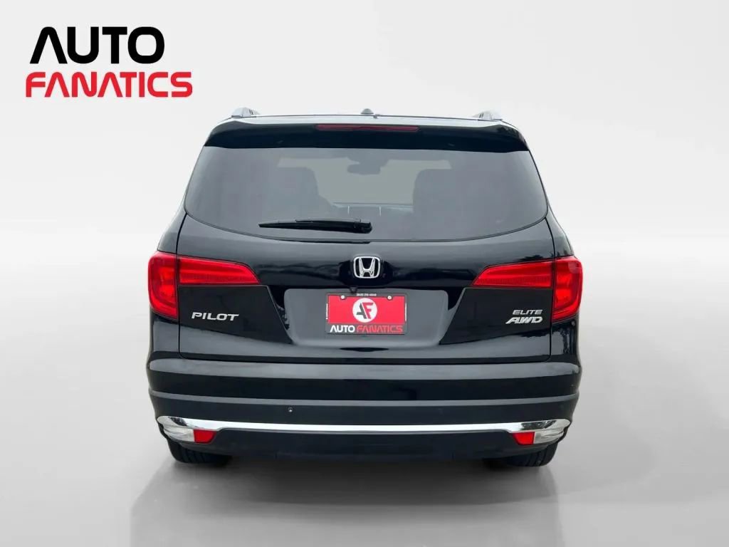 Used 2017 Honda Pilot Elite image 4