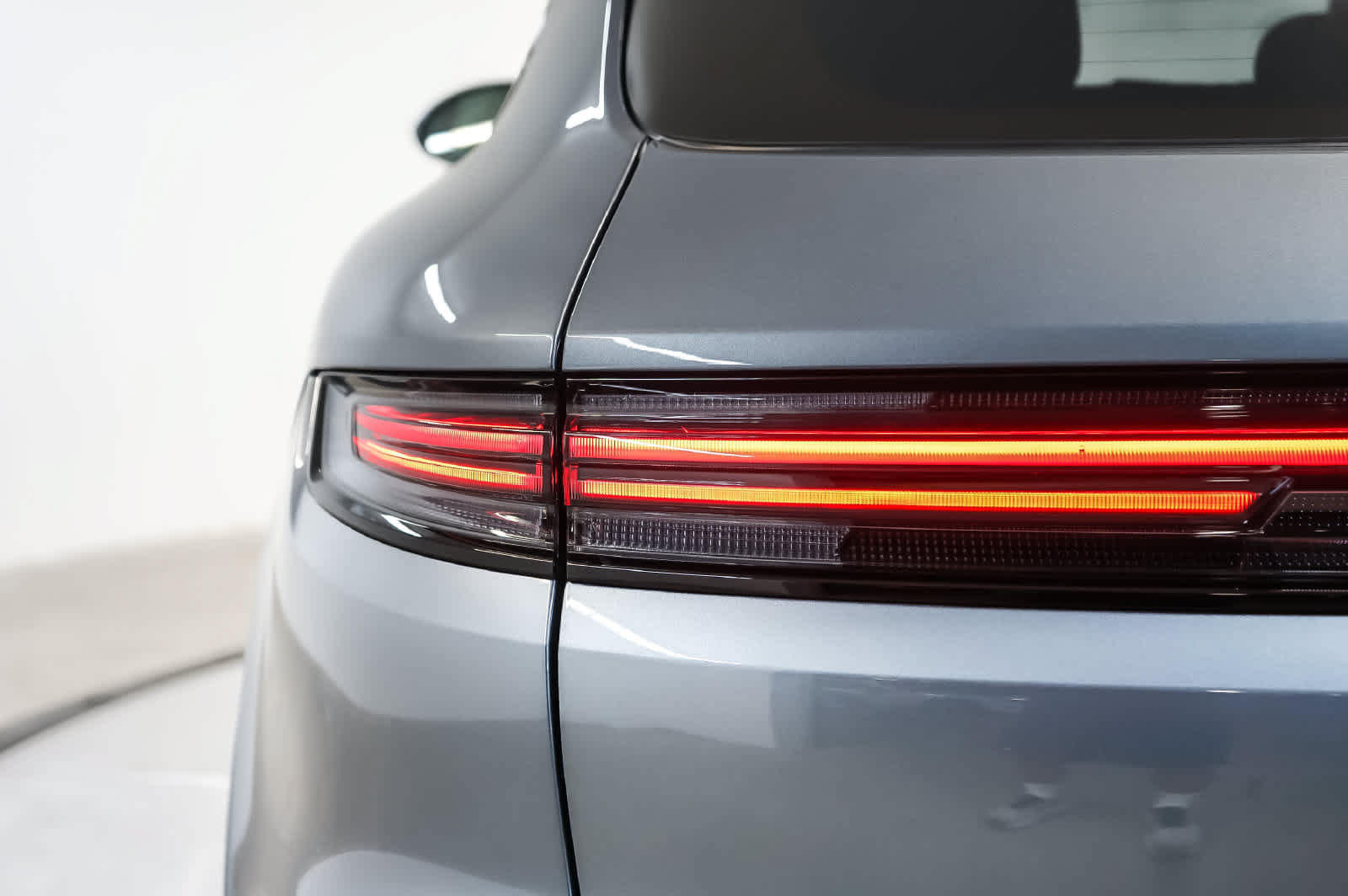 New 2026 Porsche Cayenne GTS AWD/4WD image 11