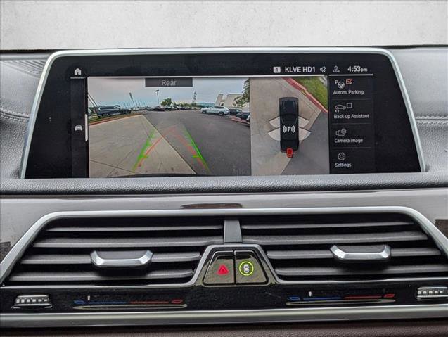 Used 2022 BMW 750i xDrive AWD/4WD image 14