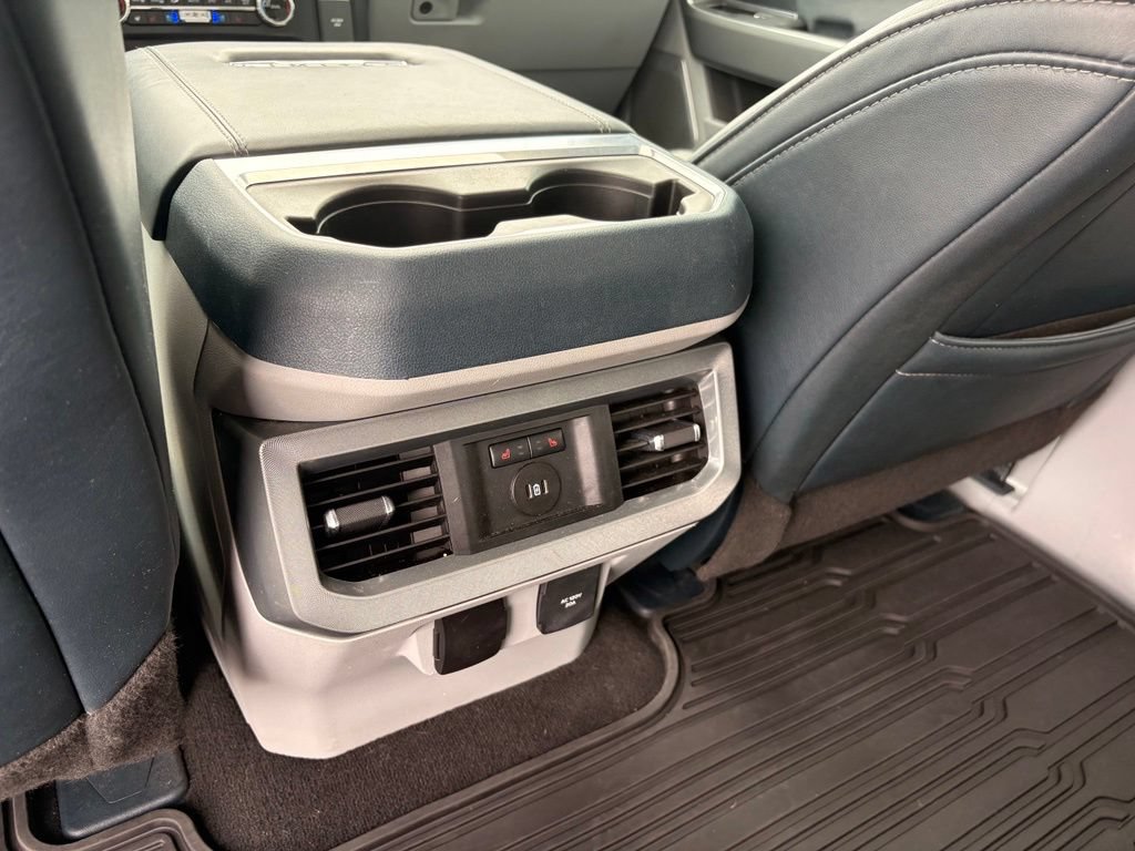 Used 2023 Ford F350 Limited AWD/4WD image 28