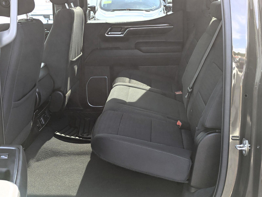 Certified 2023 Chevrolet Silverado 1500 LT AWD/4WD image 13