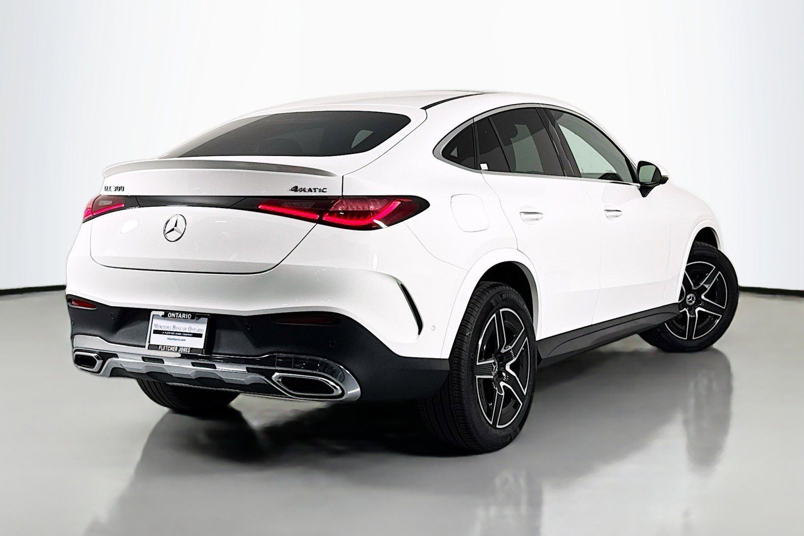 Certified 2025 Mercedes-Benz GLC 300 4MATIC image 12