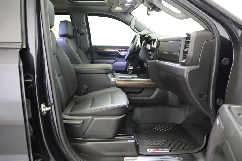 Used 2024 Chevrolet Silverado 1500 RST w/ RST All Star Premium Package image 10