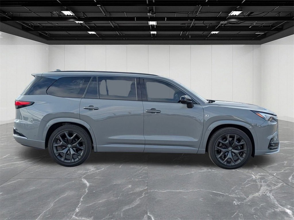 Used 2024 Lexus TX 500h AWD w/ Technology Package image 11