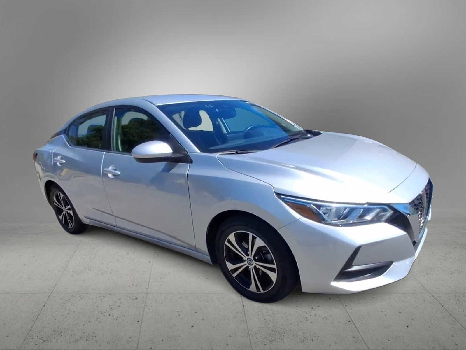 Used 2023 Nissan Sentra SV FWD image 2