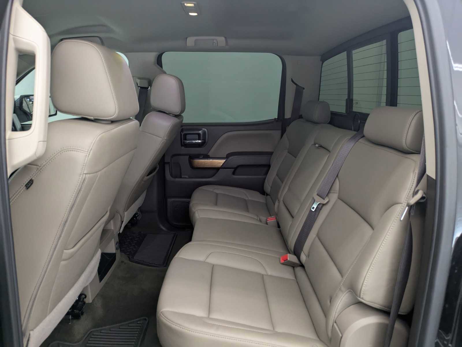 Used 2018 Chevrolet Silverado 1500 LTZ AWD/4WD image 21