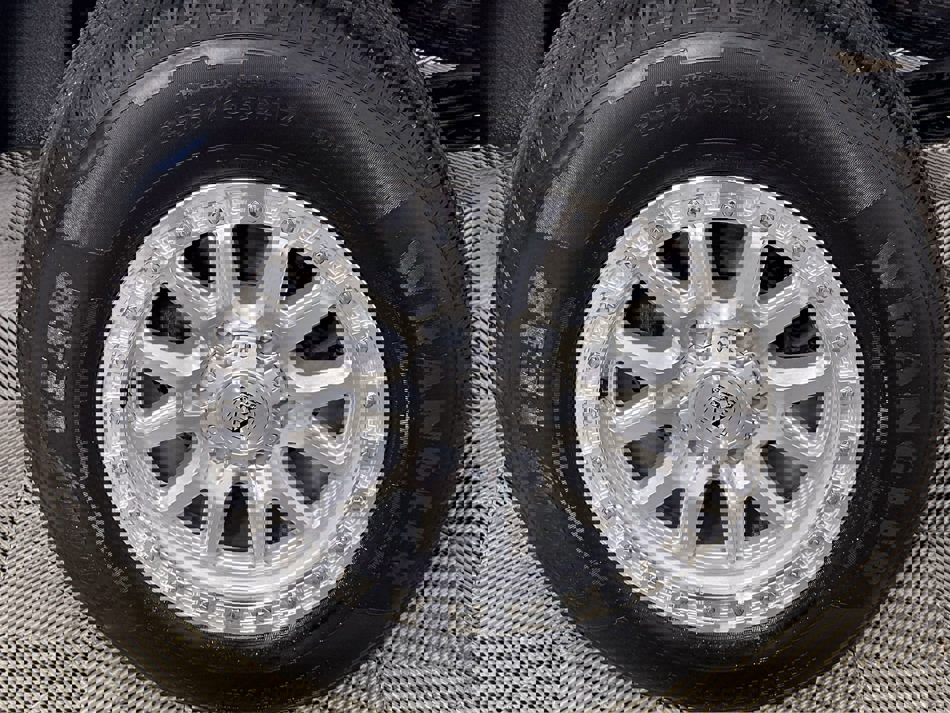 Used 2024 Chevrolet Colorado W/T image 70