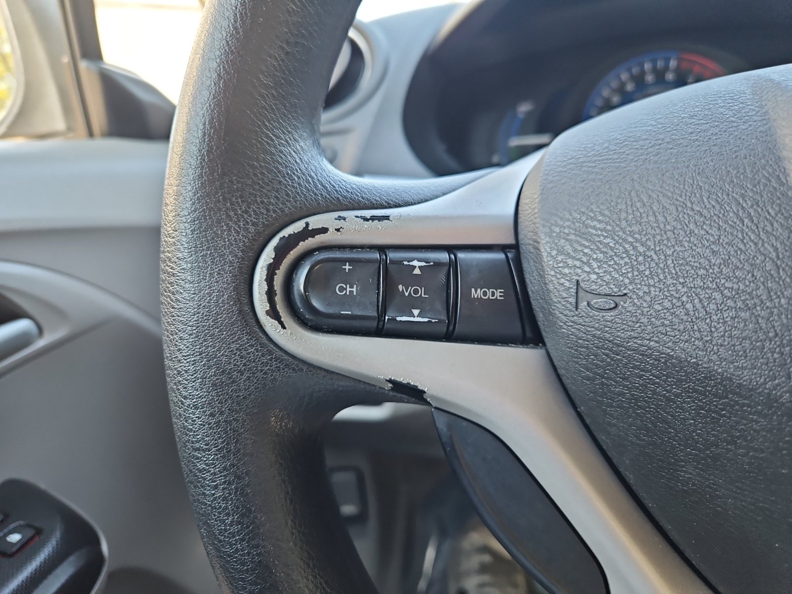 Used 2012 Honda Insight LX image 22