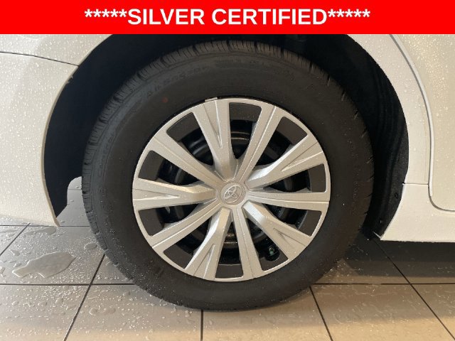 Certified 2023 Toyota Camry LE FWD image 33