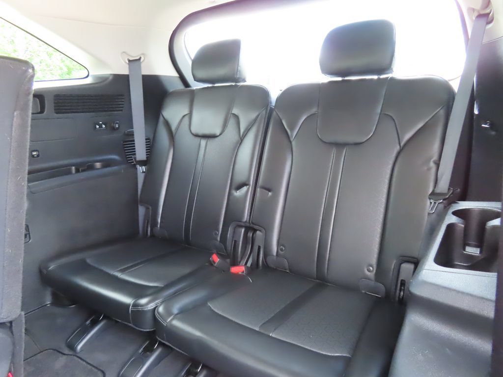 Certified 2022 Kia Sorento S w/ Panoramic Sunroof Package AWD/4WD image 35