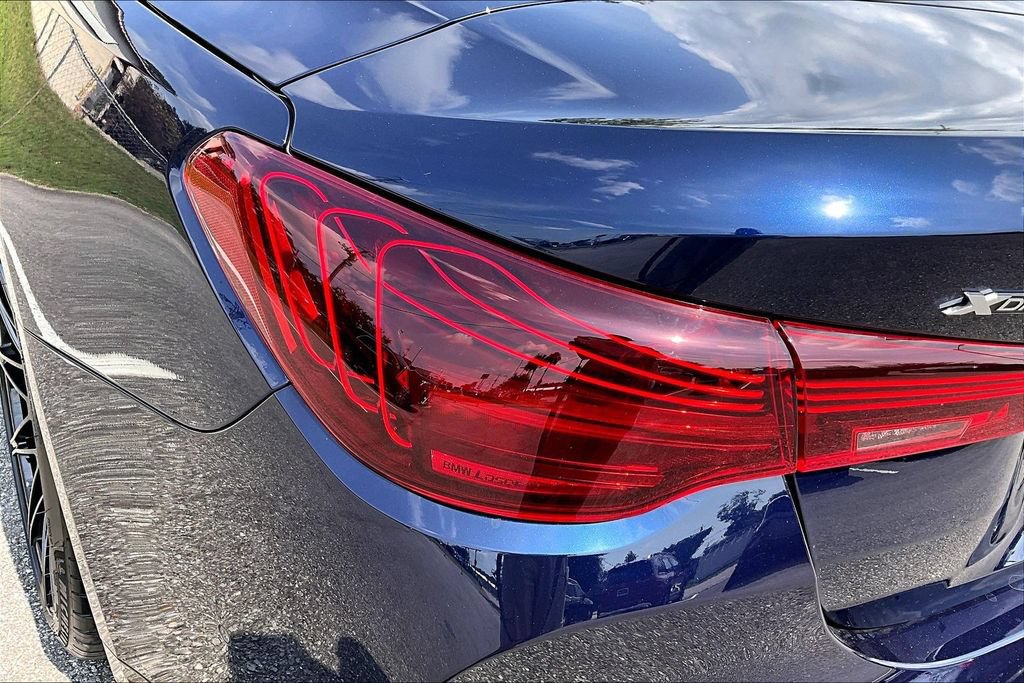 New 2027 BMW M4 xDrive Competition AWD/4WD image 14