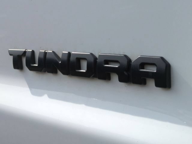 Used 2021 Toyota Tundra SR5 w/ SR5 Upgrade Package AWD/4WD image 36