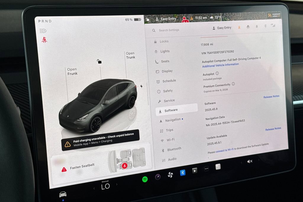 Used 2025 Tesla Model Y Performance image 26