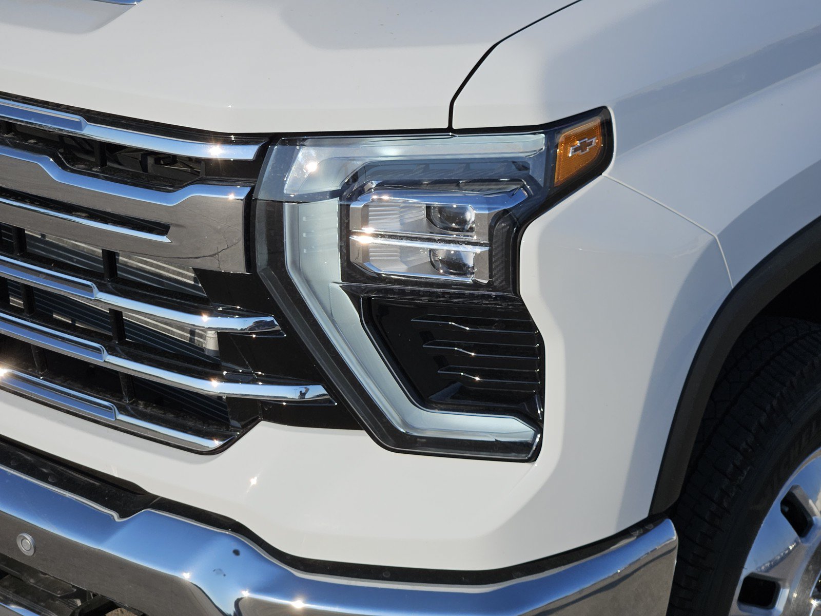 New 2026 Chevrolet Silverado 3500 LTZ w/ LTZ Texas Edition AWD/4WD image 5