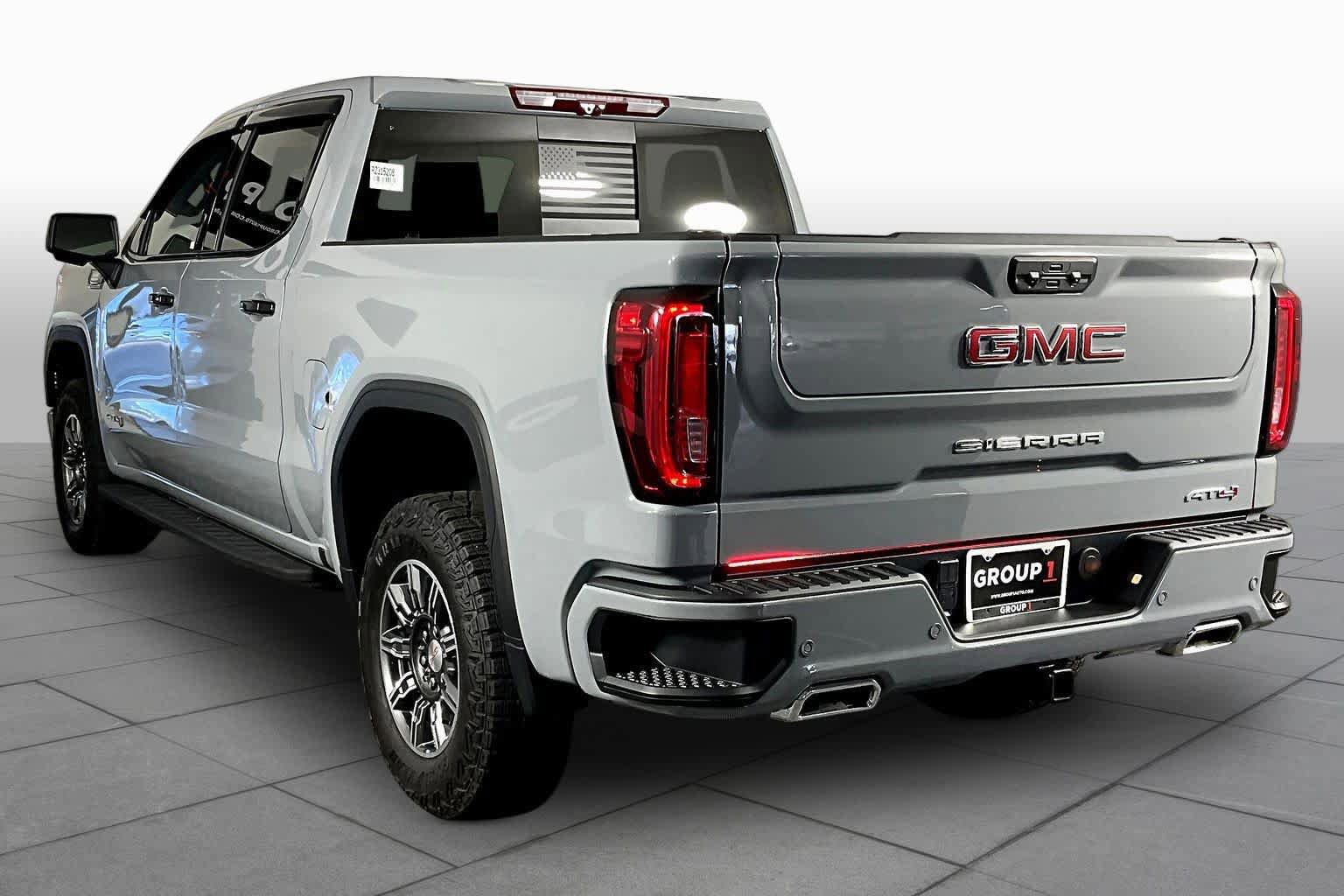 Used 2024 GMC Sierra 1500 AT4 w/ Technology Package image 12