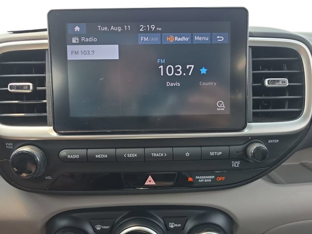 Used 2022 Hyundai Venue SEL FWD image 25