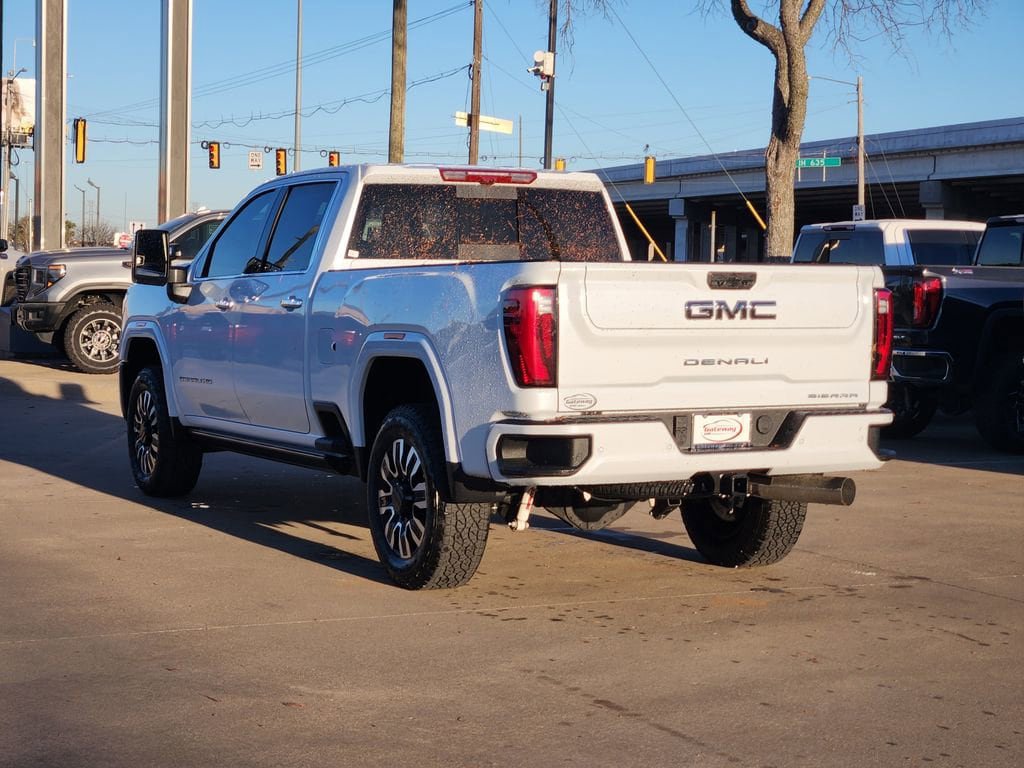 New 2026 GMC Sierra 2500 Denali Ultimate image 3