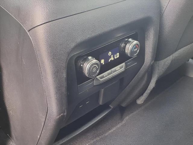 Used 2025 GMC Acadia Elevation image 21