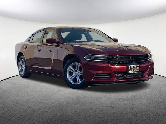 Used 2020 Dodge Charger SXT w/ Travel & Safety Group image 2