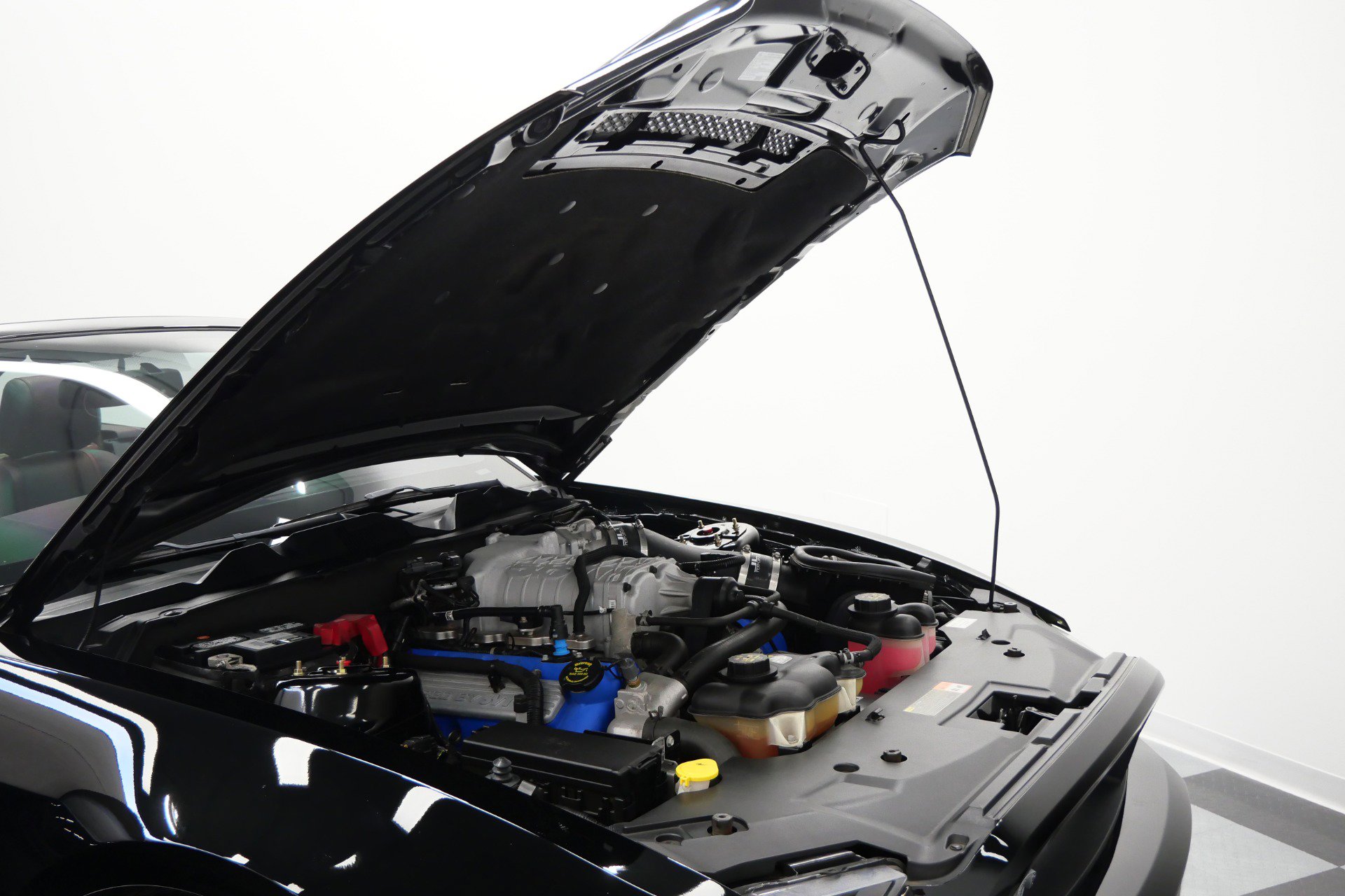 Used 2013 Ford Mustang Shelby GT500 RWD image 58