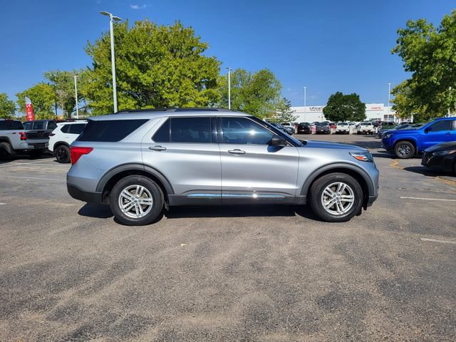 Used 2022 Ford Explorer XLT RWD image 5