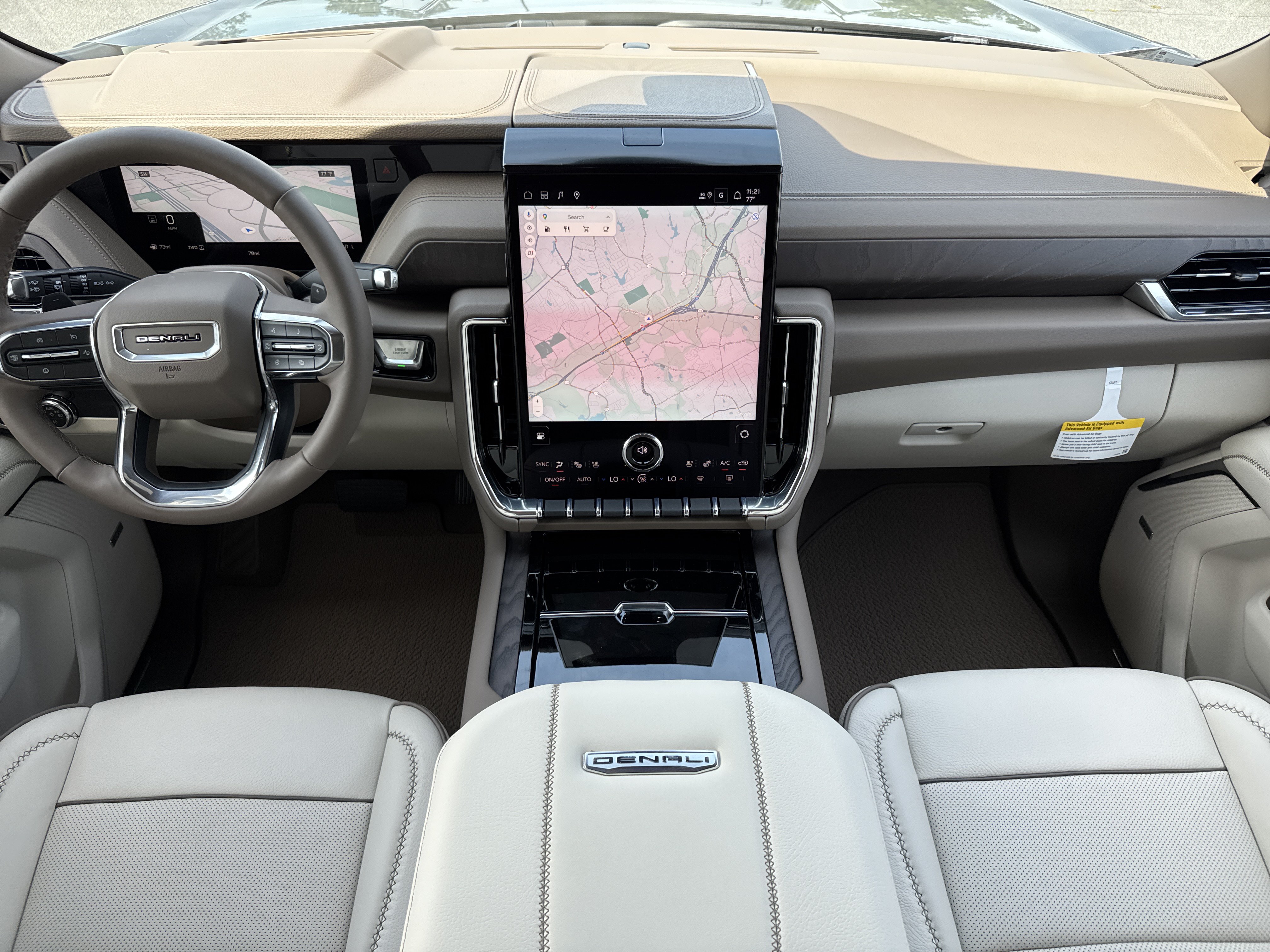 New 2026 GMC Yukon Denali w/ Sun & Power Step Package AWD/4WD image 29