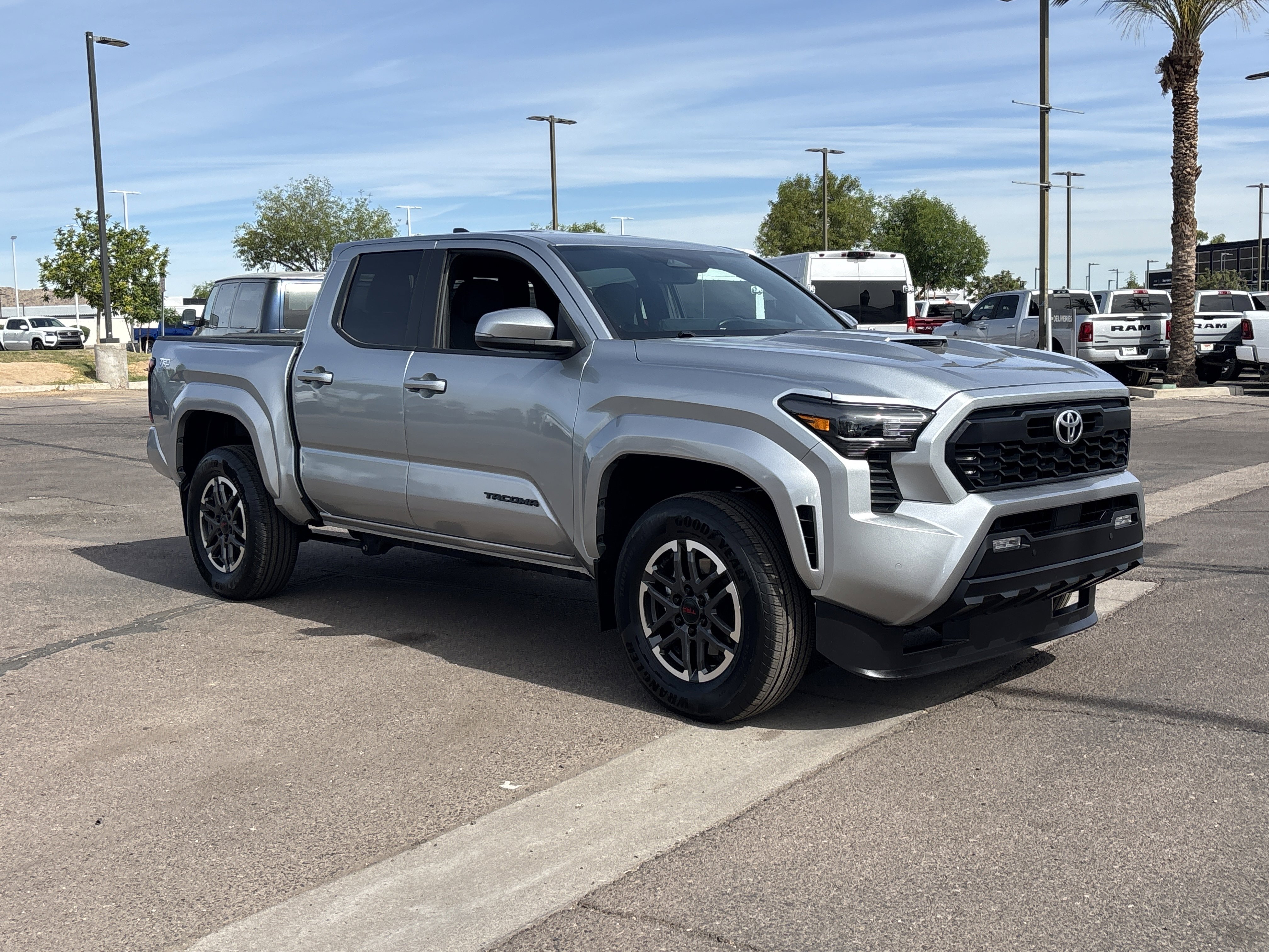 Used 2024 Toyota Tacoma TRD Sport w/ TRD Sport Upgrade Package RWD image 7